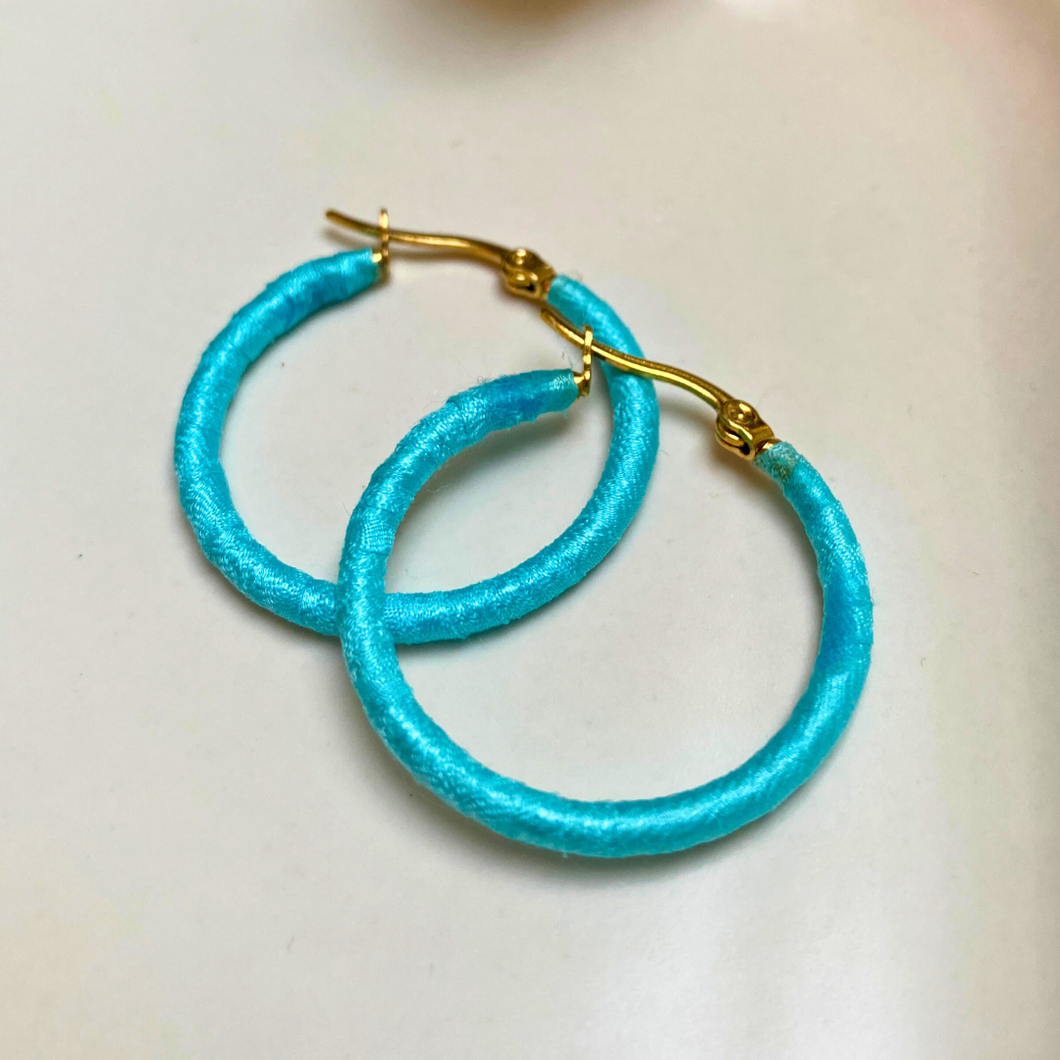 Medium Blue Hanoi hoops