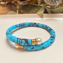 Load image into Gallery viewer, Blue Bauchi Bracelet
