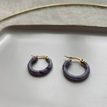 Load image into Gallery viewer, Purple Saigon hoops- Small size (1 available)
